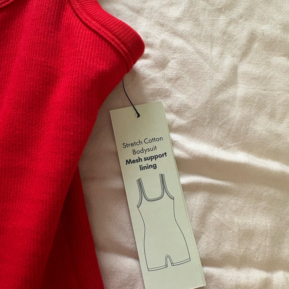 Red Ribbed Square Neck Romper - Picture 2 of 3